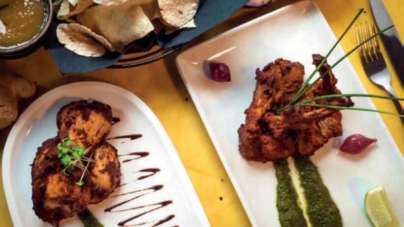 Tandoori chicken with mint chutney